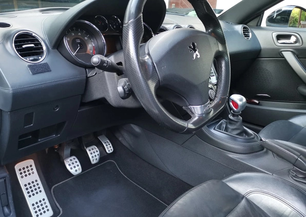 Peugeot RCZ cena 36900 przebieg: 111065, rok produkcji 2011 z Piaseczno małe 529